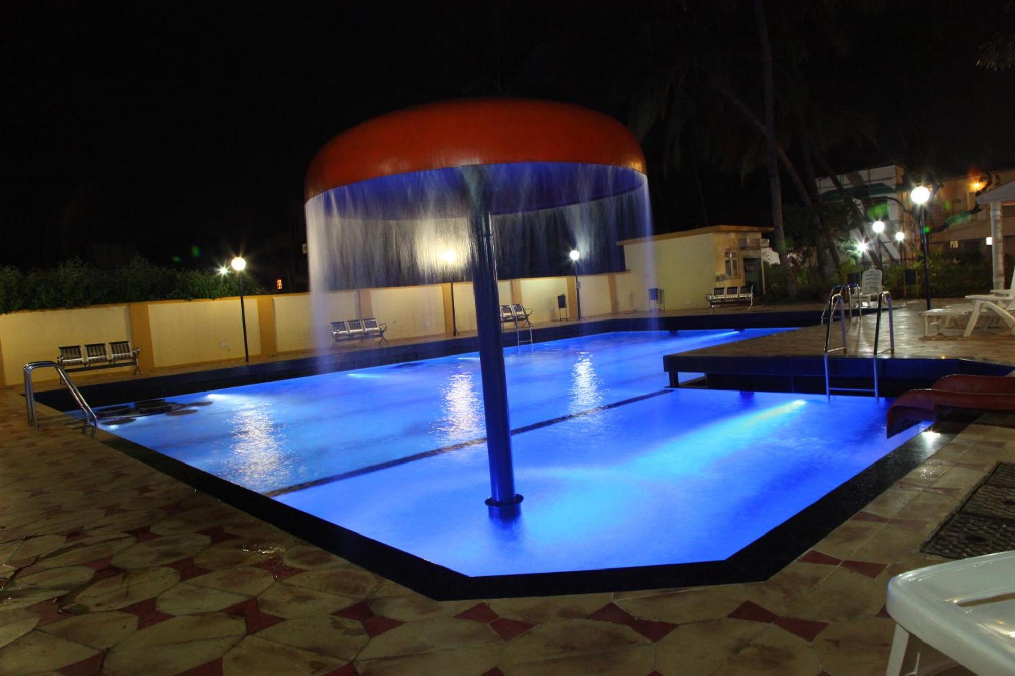 Hotel Ravikiran Alibaug Exteriör bild