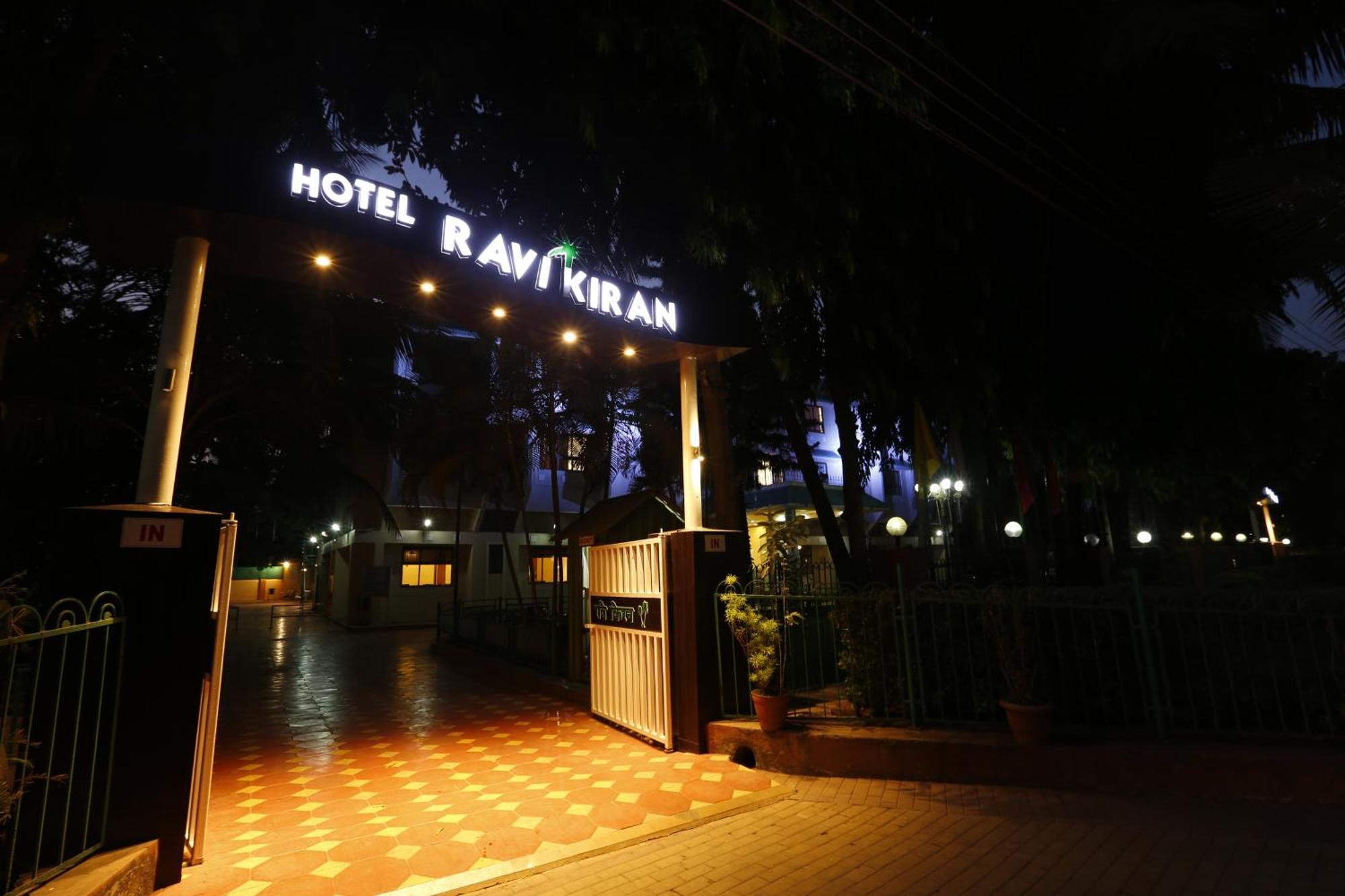 Hotel Ravikiran Alibaug Exteriör bild